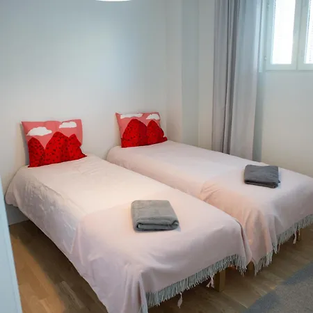 아파트 2 Bedroom Rose Charm - By *